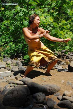 Original 857 px/ 1280 px