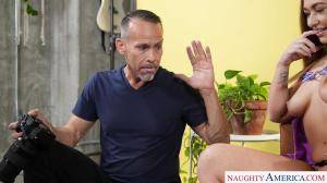 Original 2500 px/ 1406 px