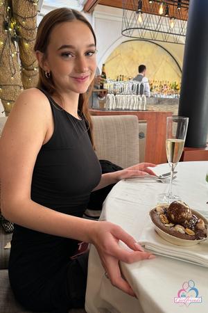 Original 2000 px/ 3000 px