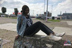 Original 3000 px/ 2000 px