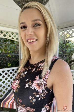 Original 2000 px/ 3000 px