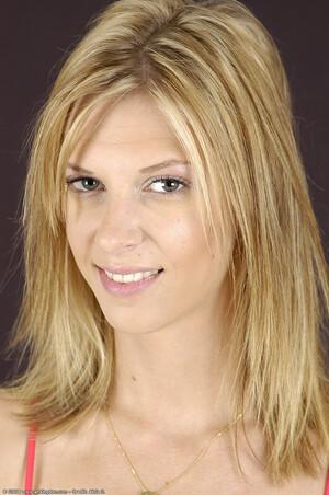 Original 680 px/ 1024 px