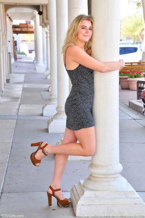 Original 852 px/ 1280 px