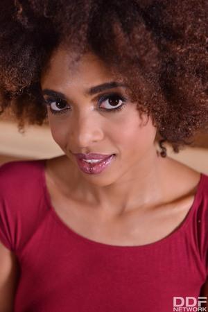 Original 2667 px/ 4000 px