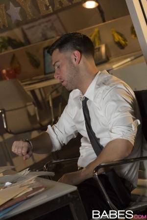 Original 2560 px/ 3840 px