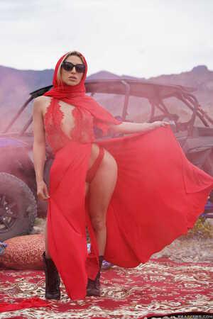 Original 1663 px/ 2495 px