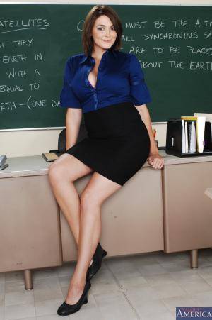 Original 884 px/ 1331 px