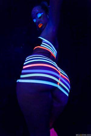 Original 1663 px/ 2495 px