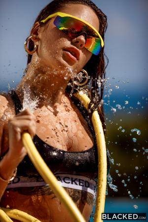 Original 2000 px/ 3000 px