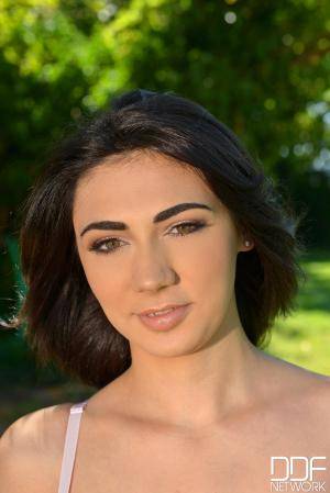 Original 1335 px/ 2000 px