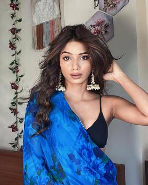 Original 1440 px/ 1800 px