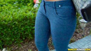 Original 864 px/ 486 px