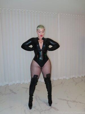 Original 3840 px/ 5120 px