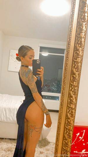 Original 1242 px/ 2208 px