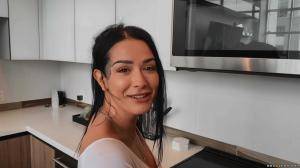 Original 2500 px/ 1406 px