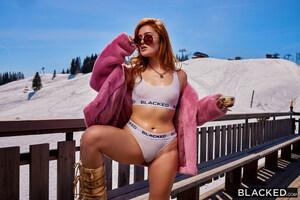 Original 2999 px/ 2000 px