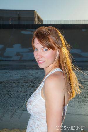 Original 1067 px/ 1600 px