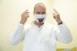 Original 1903 px/ 1269 px