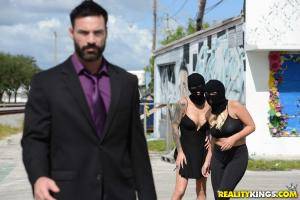 Original 1901 px/ 1269 px