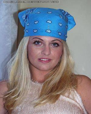 Original 546 px/ 683 px