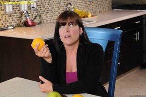 Original 1807 px/ 1200 px