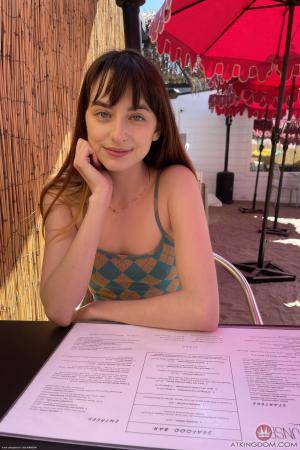 Original 2000 px/ 3000 px