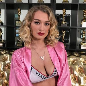 Original 2500 px/ 2500 px