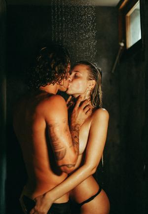 Original 1200 px/ 1736 px