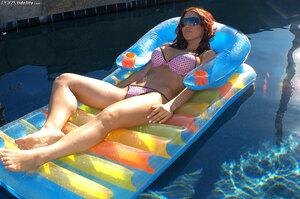 Original 1584 px/ 1053 px