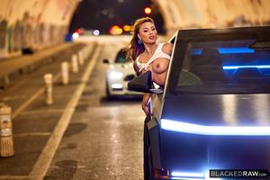 Original 2999 px/ 2000 px