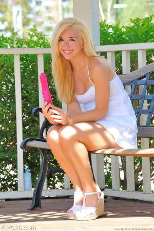 Original 1064 px/ 1600 px