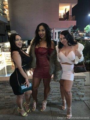 Original 577 px/ 768 px