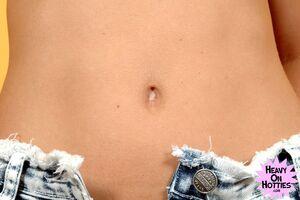 Original 1600 px/ 1064 px