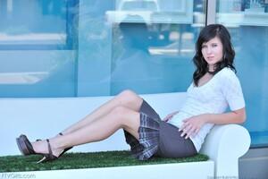 Original 1600 px/ 1064 px