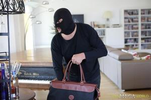 Original 3500 px/ 2333 px