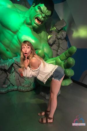 Original 2000 px/ 3000 px