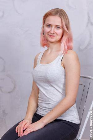 Original 854 px/ 1280 px