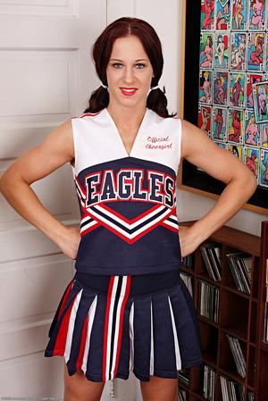 Original 1068 px/ 1600 px