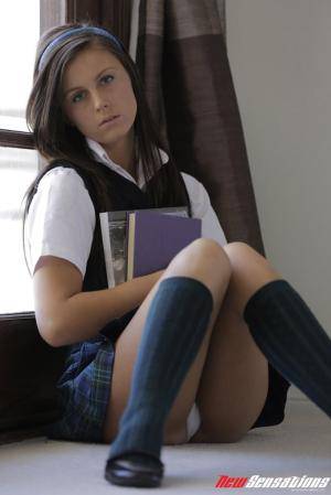 Original 683 px/ 1024 px