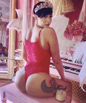 Original 828 px/ 998 px