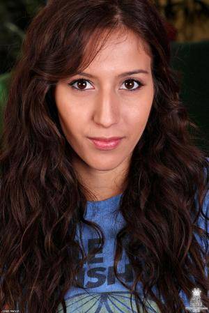 Original 1068 px/ 1600 px