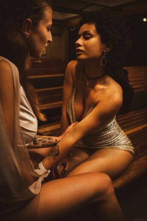 Original 1536 px/ 2317 px