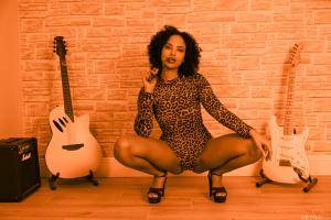 Original 5760 px/ 3840 px