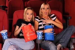 Original 3000 px/ 1996 px