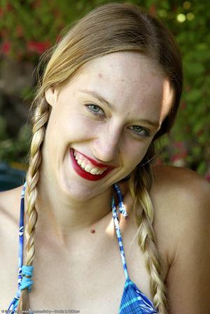 Original 684 px/ 1024 px