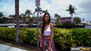 Original 1280 px/ 720 px