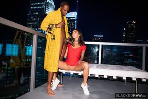 Original 3000 px/ 2000 px