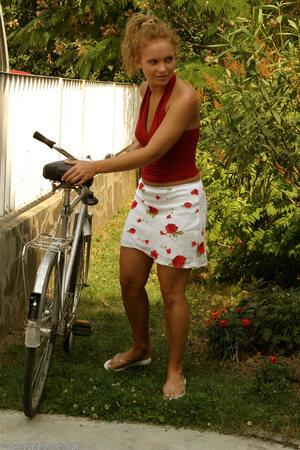 Original 1025 px/ 1536 px