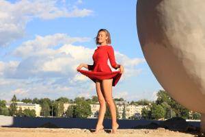 Original 2700 px/ 1800 px