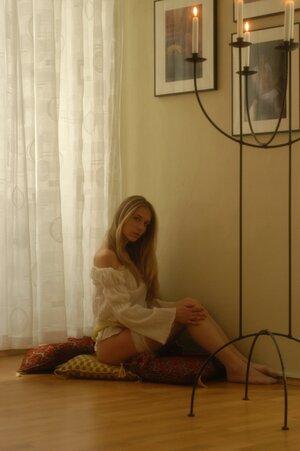 Original 997 px/ 1500 px